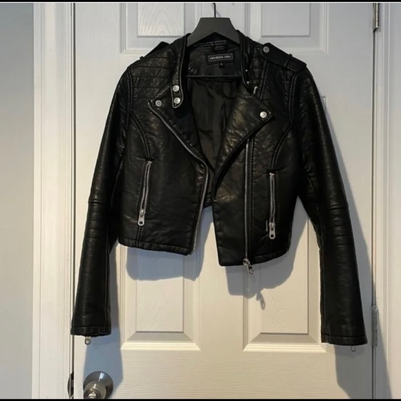 Jackets & Blazers - Members only leather jacket women worn once